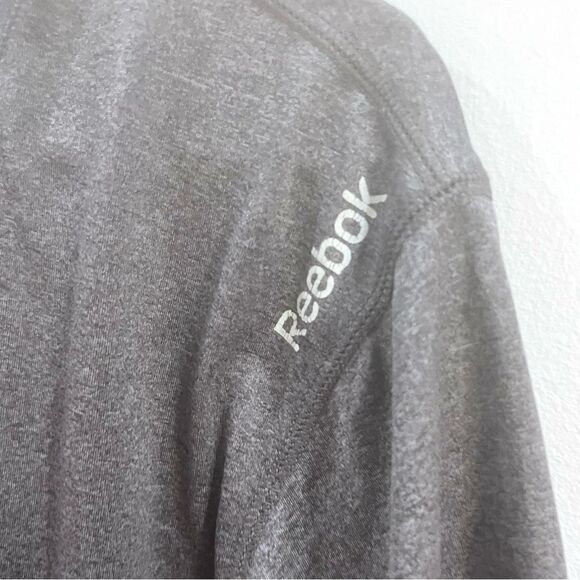 Reebok gray driFit tshirt size large - Picture 2 of 4